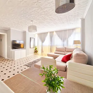  Apartment Fantastico Junto A La Estacion Spain
